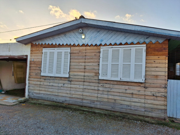 CASA MISTA Para Vender